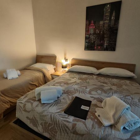 Mc Fly Rooms Malpensa Airport กัลลาราเต ภายนอก รูปภาพ