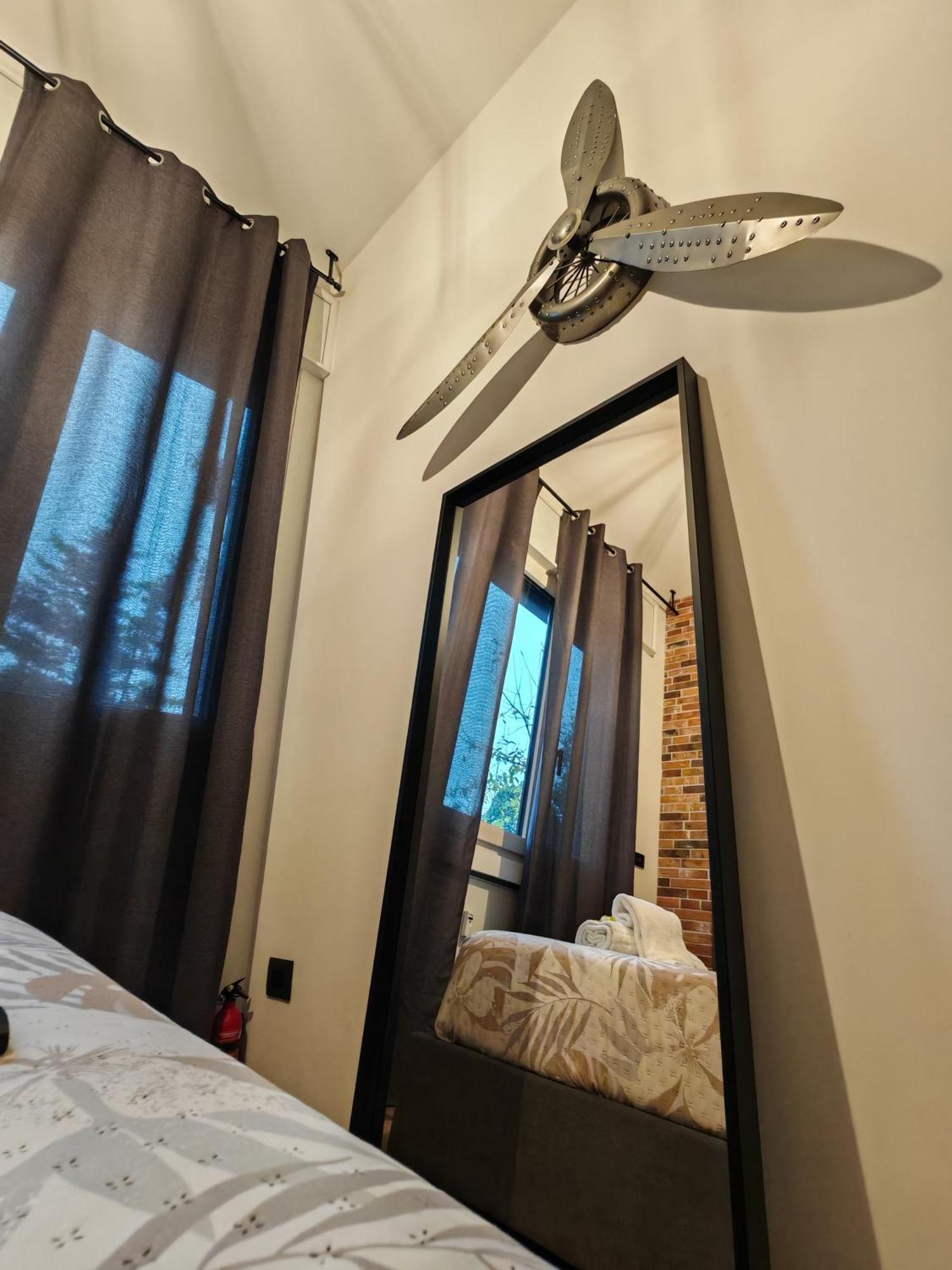 Mc Fly Rooms Malpensa Airport กัลลาราเต ภายนอก รูปภาพ